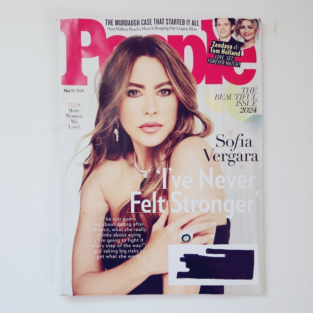 🍭7/$15 People Magazine May 2024 Sofia Vergara